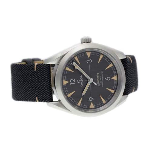 Omega Railmaster Co-Axial Master Chronometer Black Dial 220.12.40.20.01.001 Detailed Replica - photo 4
