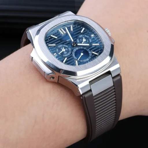 Patek Philippe – Aquanaut –  Rubber Strap – Nautilus – Brown - photo 2