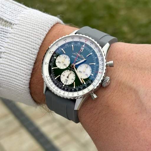 Breitling – Navitimer – Rubber Strap – Grey - photo 2