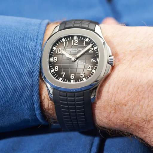 Patek Philippe – Aquanaut – Rubber Strap – Curved – Black - photo 2