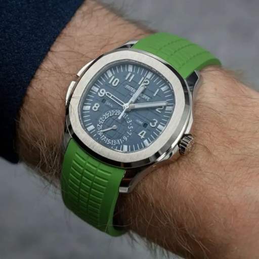 Patek Philippe – Aquanaut –  Rubber Strap – Curved – Green - photo 2