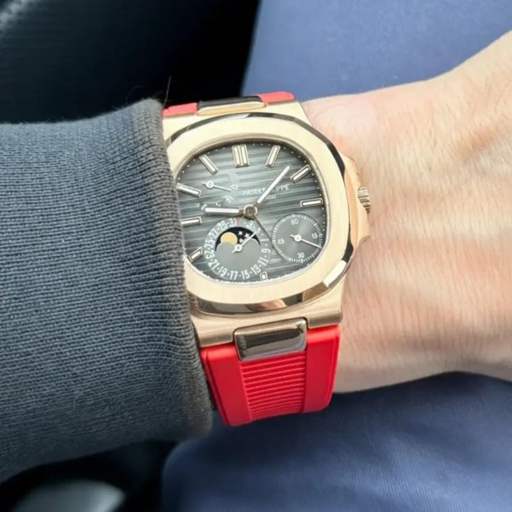 Patek Philippe – Aquanaut – Rubber Strap – Nautilus – Red - photo 2